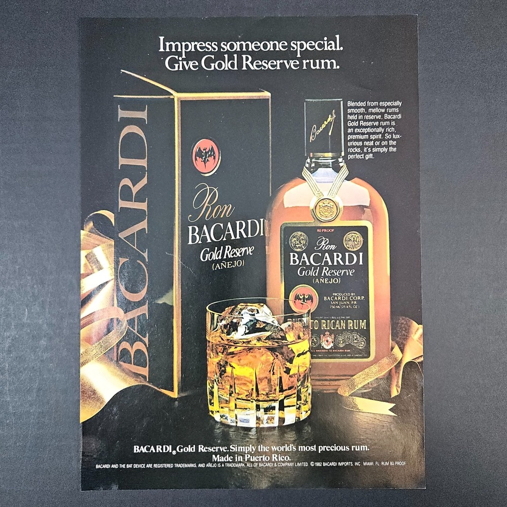 1982 Ron Bacardi Gold Reserve Puerto Rican Rum Vintage Print‎ Ad Bat Logo Miami